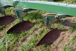 Oliver 588 Plow, 5x18's, 3pt. In-Furrow
