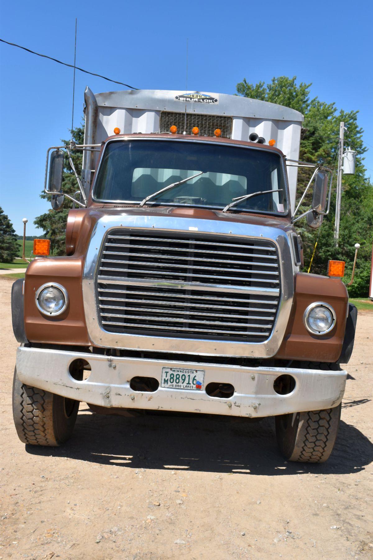 1980 Ford L-9000 Twin Screw Truck, L-10 Cummins, 10sp., Air Brakes, With 20’x96"x72" Kann Aluminum G