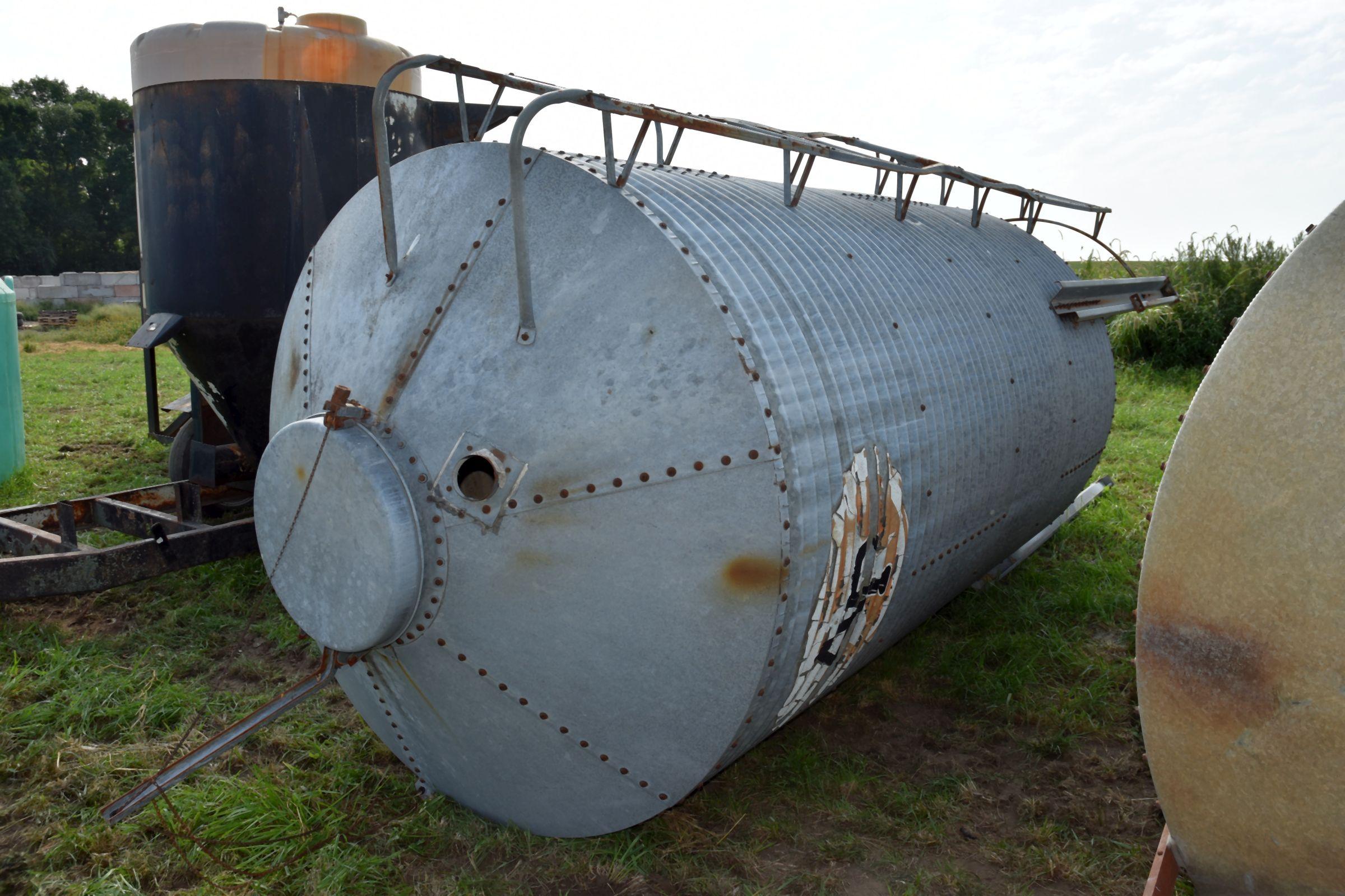 6 Ton Bulk Feed Bin, 6' Diameter, 4 Rings Tall