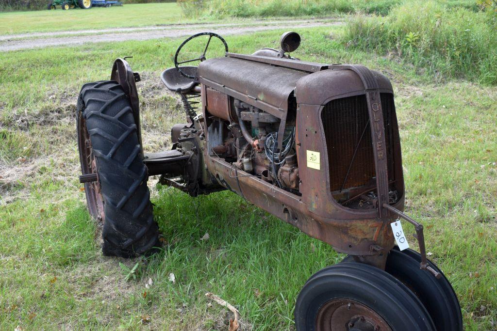 Oliver 70 row crop, narrow front, clam shell fenders, non running