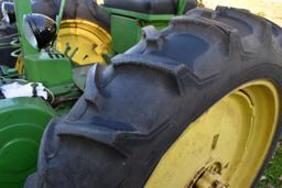 John Deere B Tractor, Elec Start, Older Restoration, N/F, Runs Good, 11.2x38 Tires, 540PTO, SN: B857