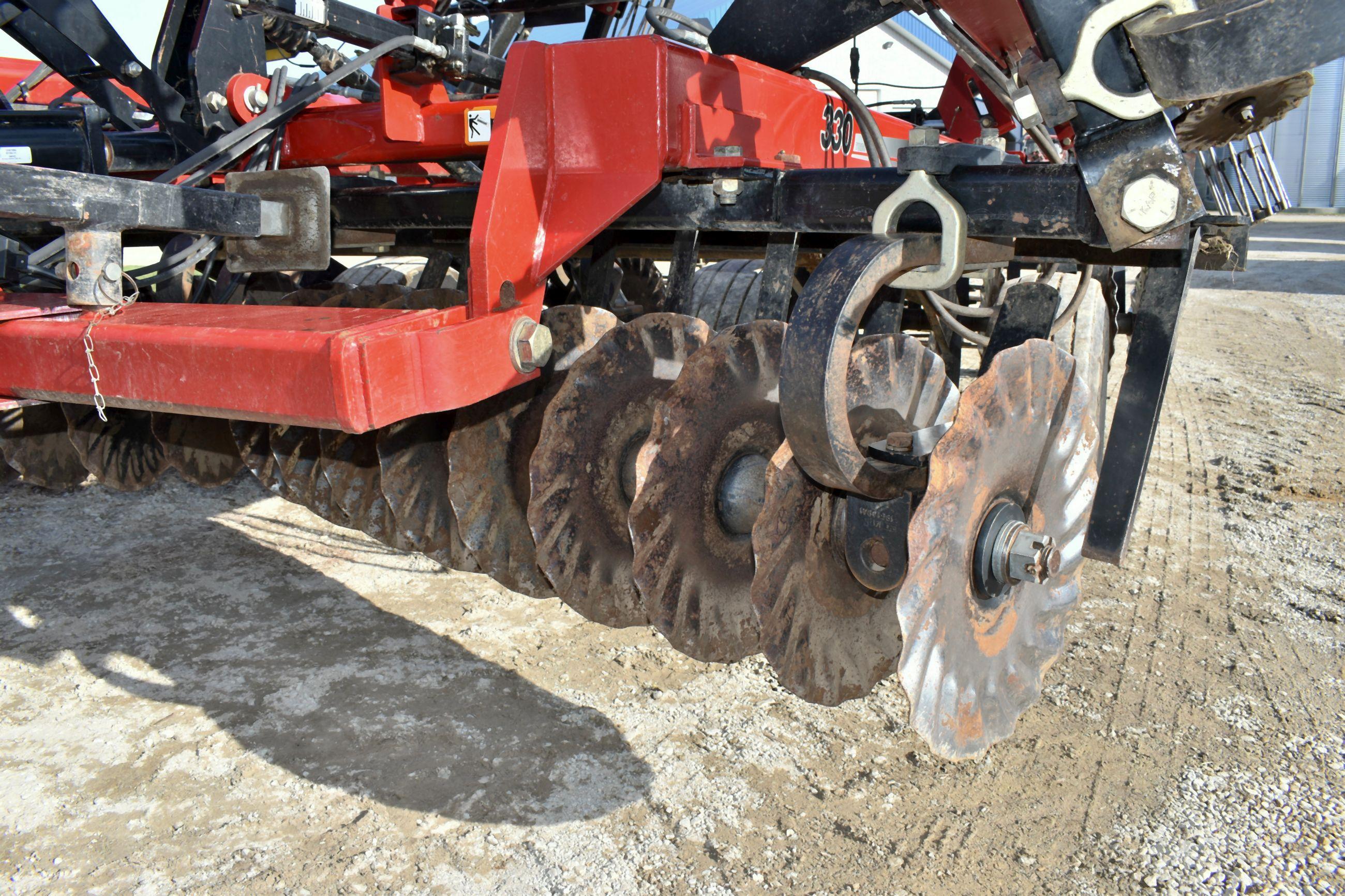 2011 Case IH 330 Turbo Till Vertical Tillage 25’, Single Point Depth Control, Rock Flex, 20” Turbo C