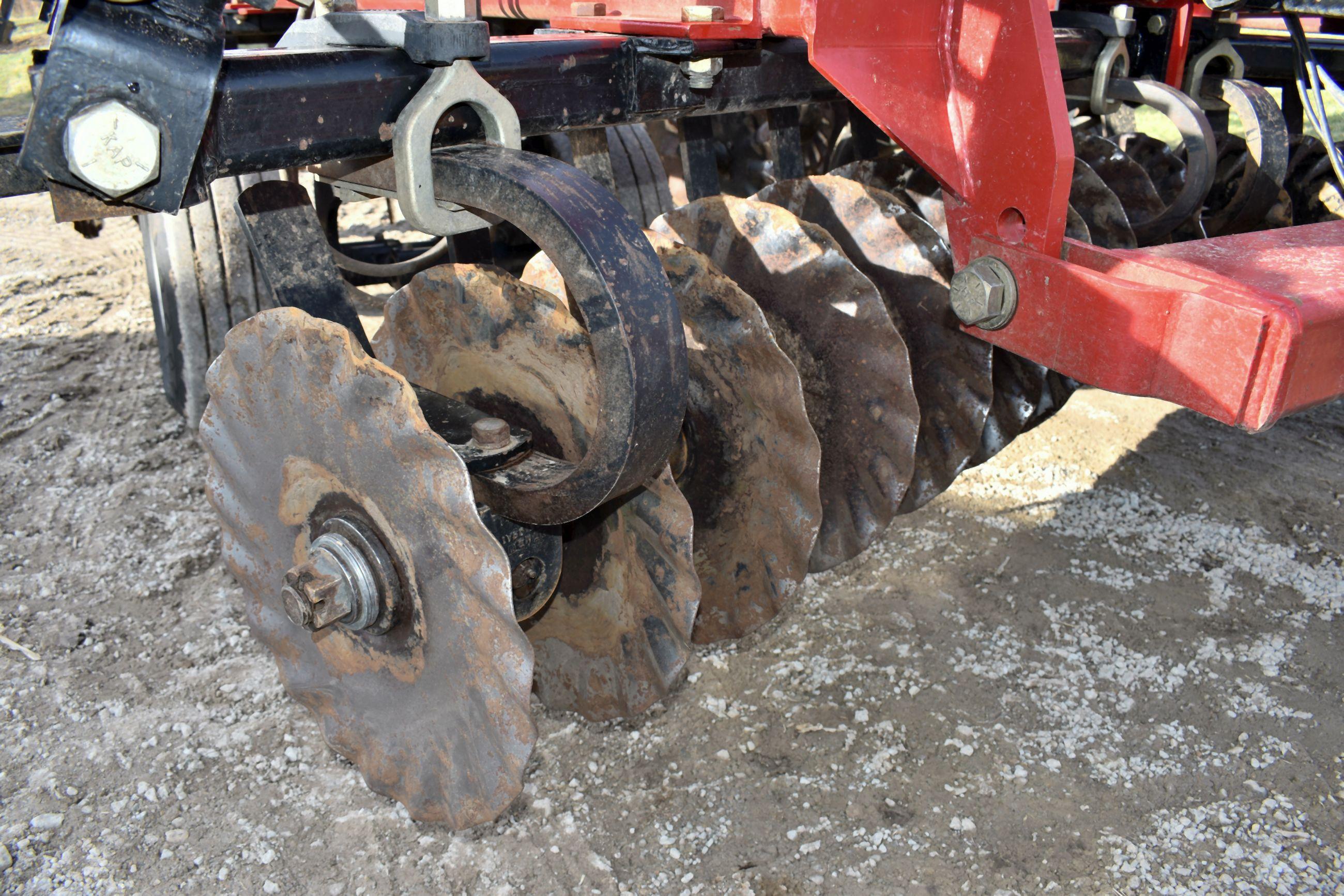 2011 Case IH 330 Turbo Till Vertical Tillage 25’, Single Point Depth Control, Rock Flex, 20” Turbo C