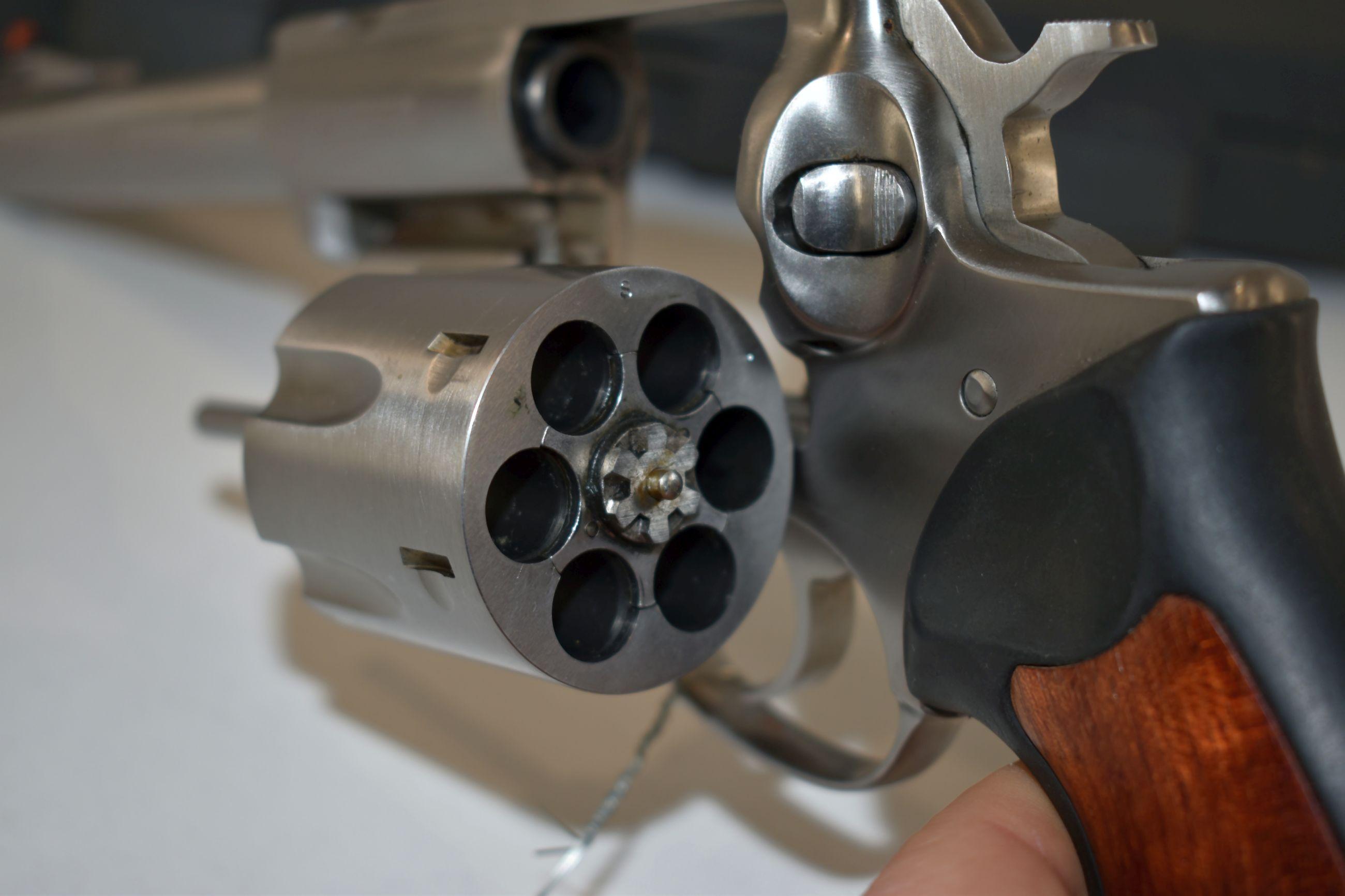 Ruger Redhawk 44 Magnum Cal Revolver, Stainless, 7 1/2" Barrel, 6 Shot, Scope Rings In Hard Case, SN