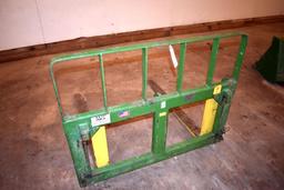 MDS Pallet forks, 48", for JD 400/500 loaders, JD quick attach, located building 1