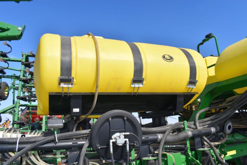 2010 John Deere 1770NT CCS Planter 16 Row 30" Liquid Fertilizer In-Furrow, Center Seed System,