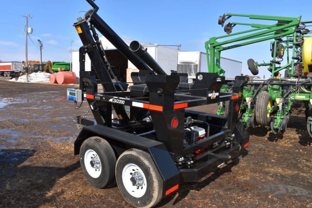 Travis Seed Cart HitchDoc HSC2200 Seed Tender, Tandem Axle Honda Power Unit, Digi-Star Scale ST3400