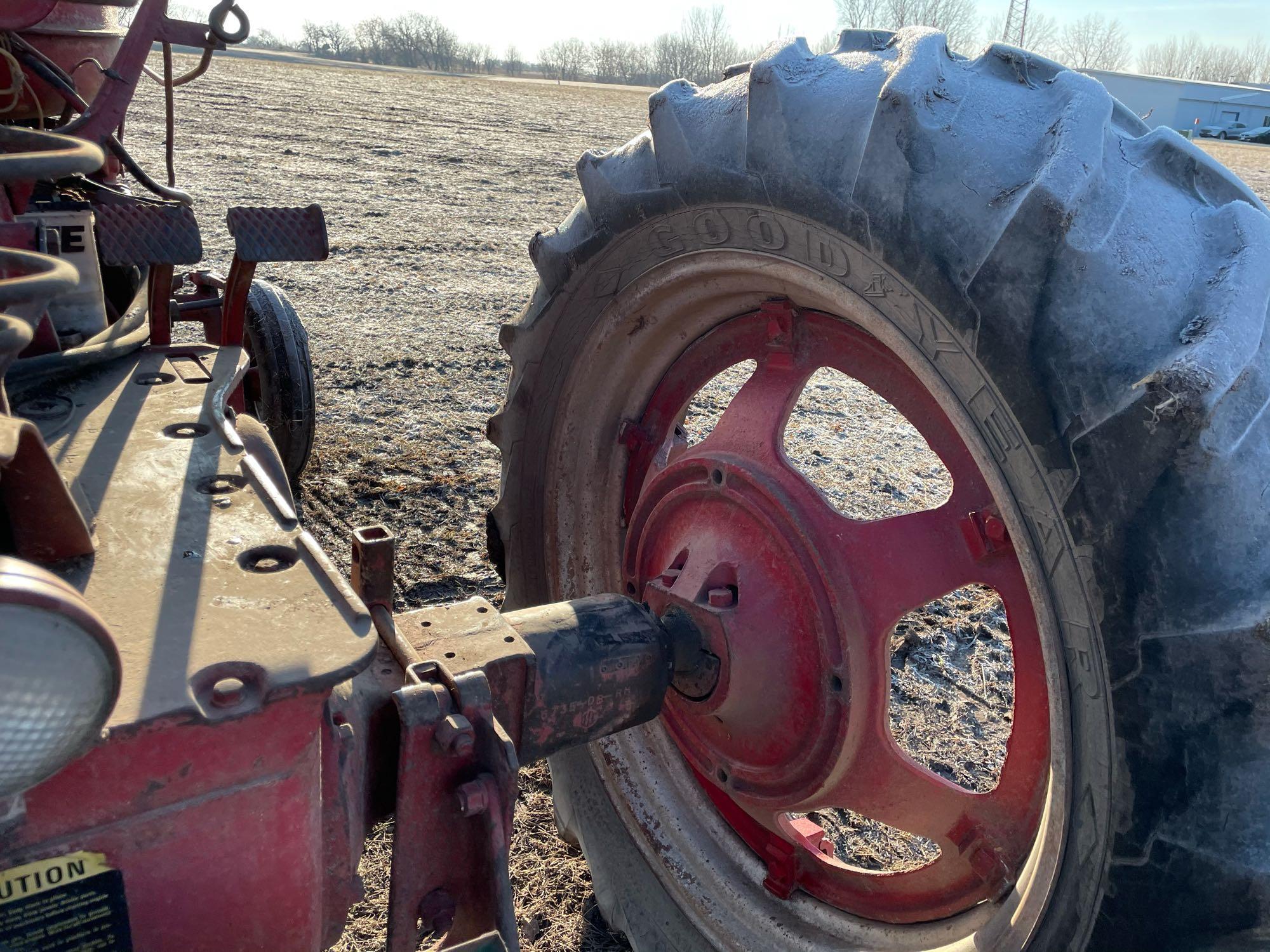 Farmall M Tractor, Wide Front, Gas, 13.9x38 Tires, Runs Good