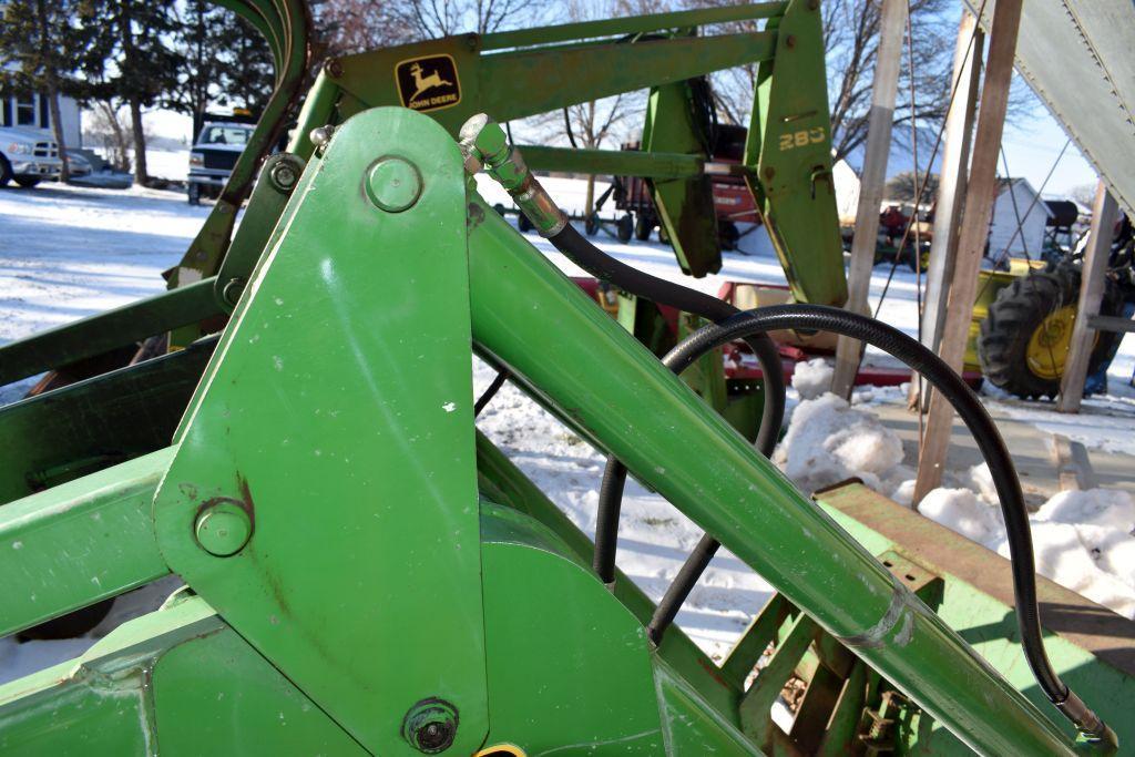 John Deere 640SL Hydraulic Loader, 79" Quick Attach Bucket, With Loader Mounts Off Of