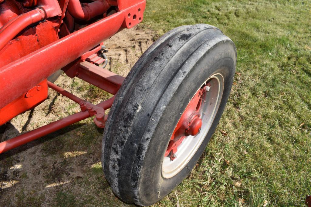 1948 McCormick-Deering W-9 Standard, Fenders, 540PTO, Belt Pully, Wheel Weights, 16.9x34 Tires,