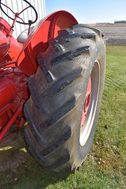 1948 McCormick-Deering W-9 Standard, Fenders, 540PTO, Belt Pully, Wheel Weights, 16.9x34 Tires,