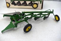 Original Ice Cream Box Ertl John Deere 4 Bottom Plow, Box in good condition with some wear