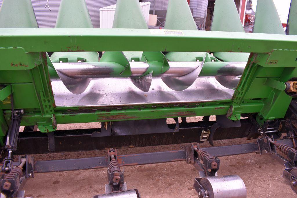 2011 John Deere 608C StalkMaster Corn Head, 8 Row 30", Knife Rolls, Hyd. Deck Plates,