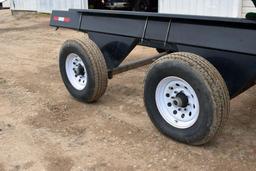 2012 Stud King MD32, 32' Head Trailer, Tricycle Front, Tandem, Brakes, Lights