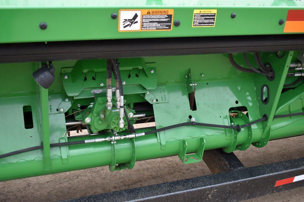 2016 John Deere 640FB Hydra Flex Draper Head, 40', Single Point Hookup, Single PTO,