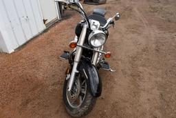 2004 Yamaha V-Star 1100 Classic Motorcycle, 12,367 Miles