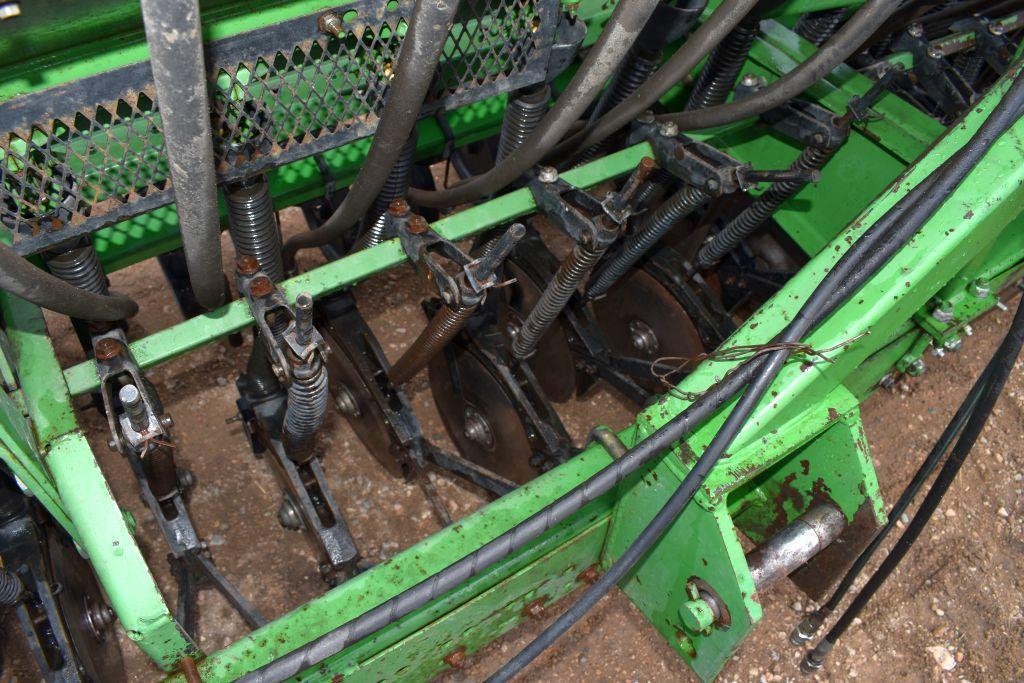 John Deere 515 Grain Drill, 15', 7.5" Spacing, 3pt., Press Wheel, Hyd. Markers, Grass Seeder