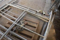 Scafolding uprights & supports, 5 uprights, 3 wheels