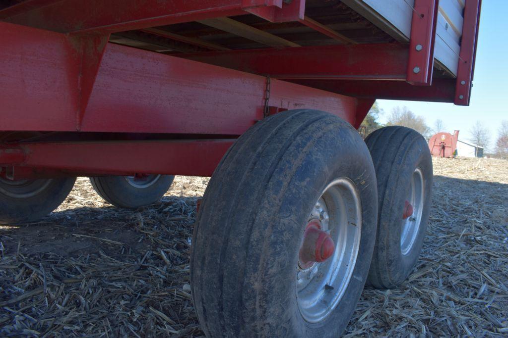 H & S 7+4 Steel Forage Box, 16' With Minnesota 13 Ton Tandem Axle Gear