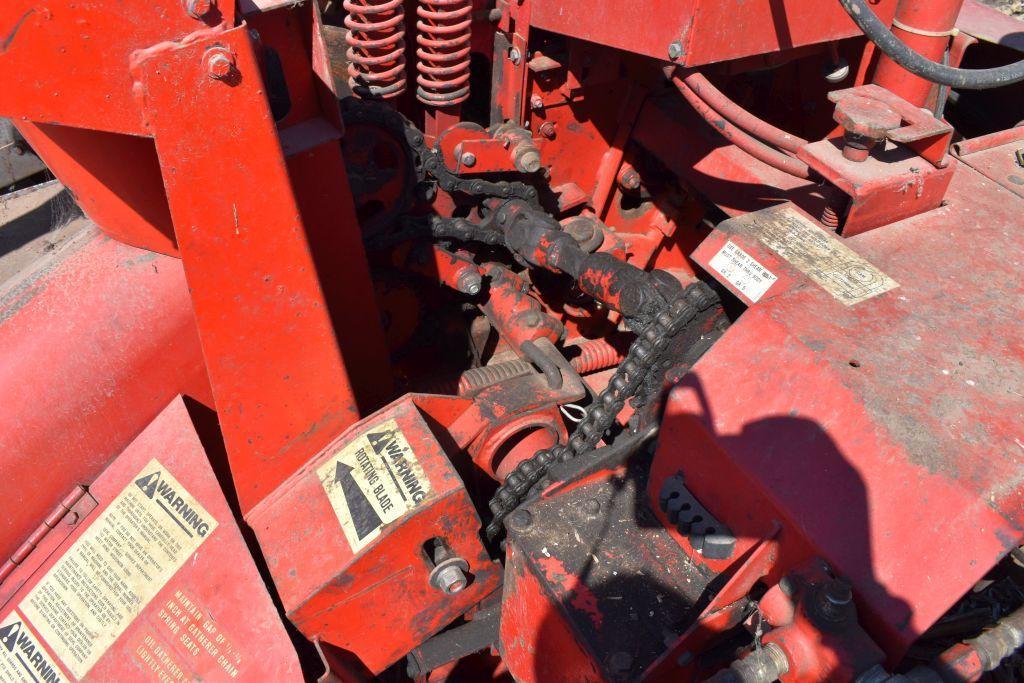 Gehl 860 Forage Harvester, Hydro Swing, Elec. Spout, 1000 PTO, Sells With TR3038 2 Row