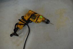 DeWalt DW106 3/8" Corded Drill - Keyless Chuck