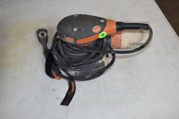 Ridgid Model R2600 5" Sander With Case