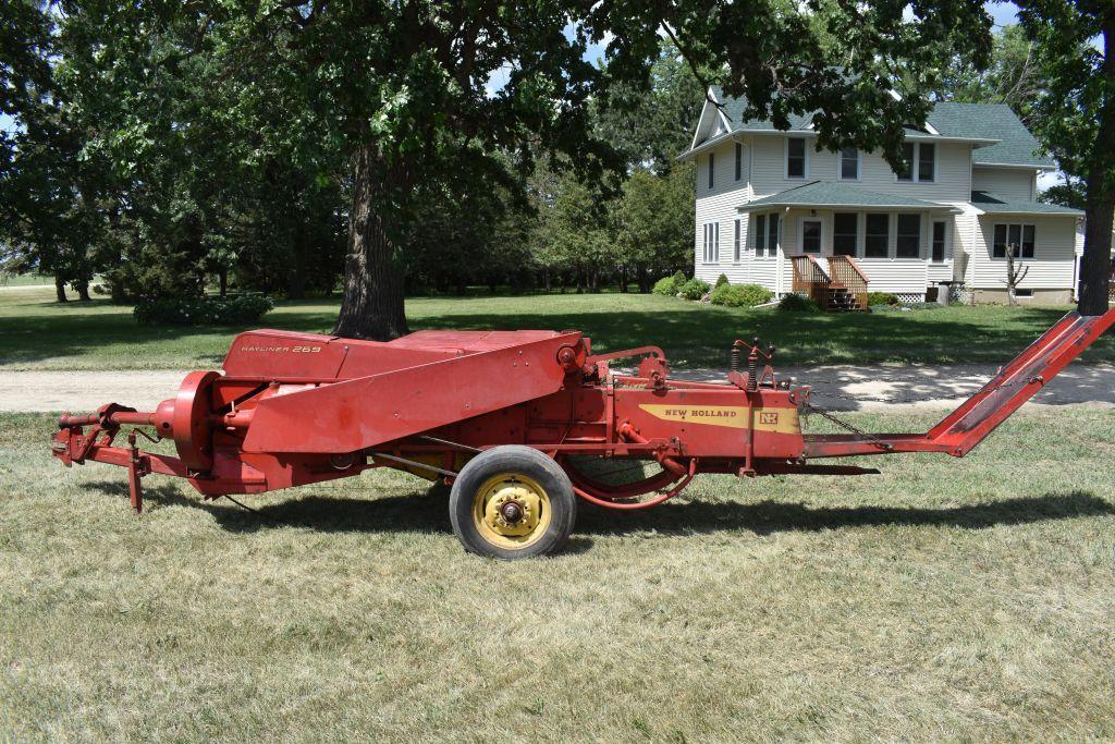 New Holland 269 Small Square Baler, Straight Chute, 540PTO, SN: 11743