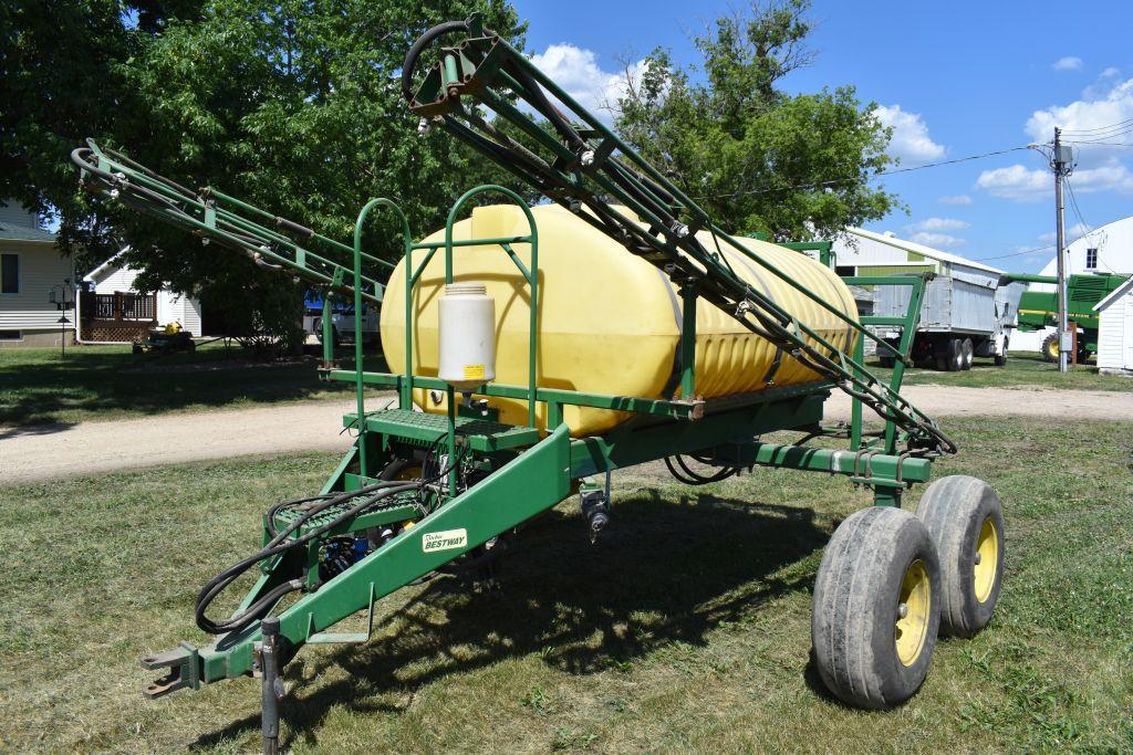 Best Way 750 Gallon Crop Sprayer, 45' Booms, Hydraulic Drive, Tandem Axle, Raven Controls