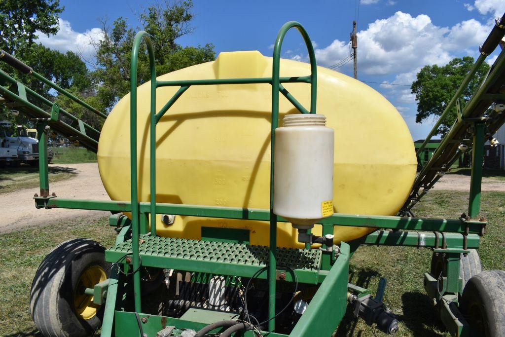 Best Way 750 Gallon Crop Sprayer, 45' Booms, Hydraulic Drive, Tandem Axle, Raven Controls