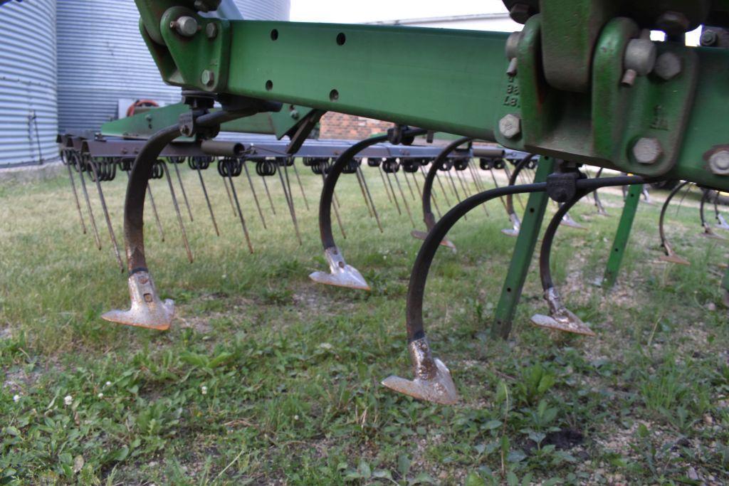 John Deere 960 Field Cultivator 3 Bar Harrow 36.5', Depth Control, Walking Tandems, SN: