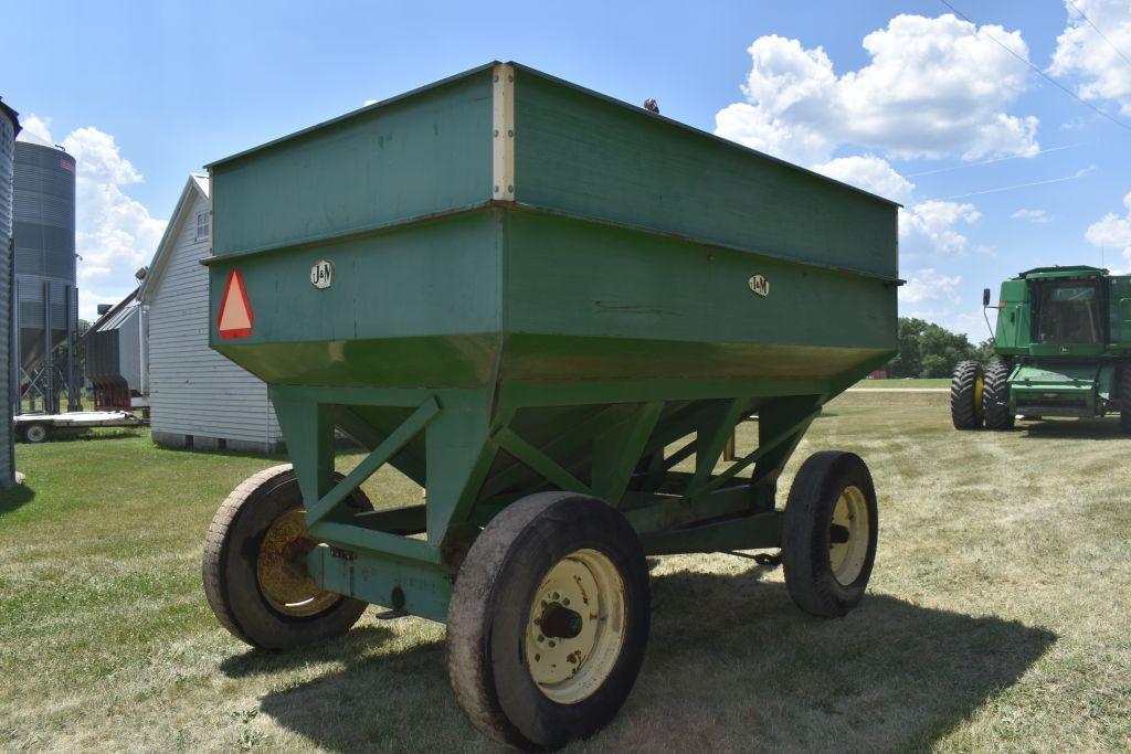 J&M 350 Bushel Gravity Flow Wagon With 13 Ton Gear, 11x24.5 Tires