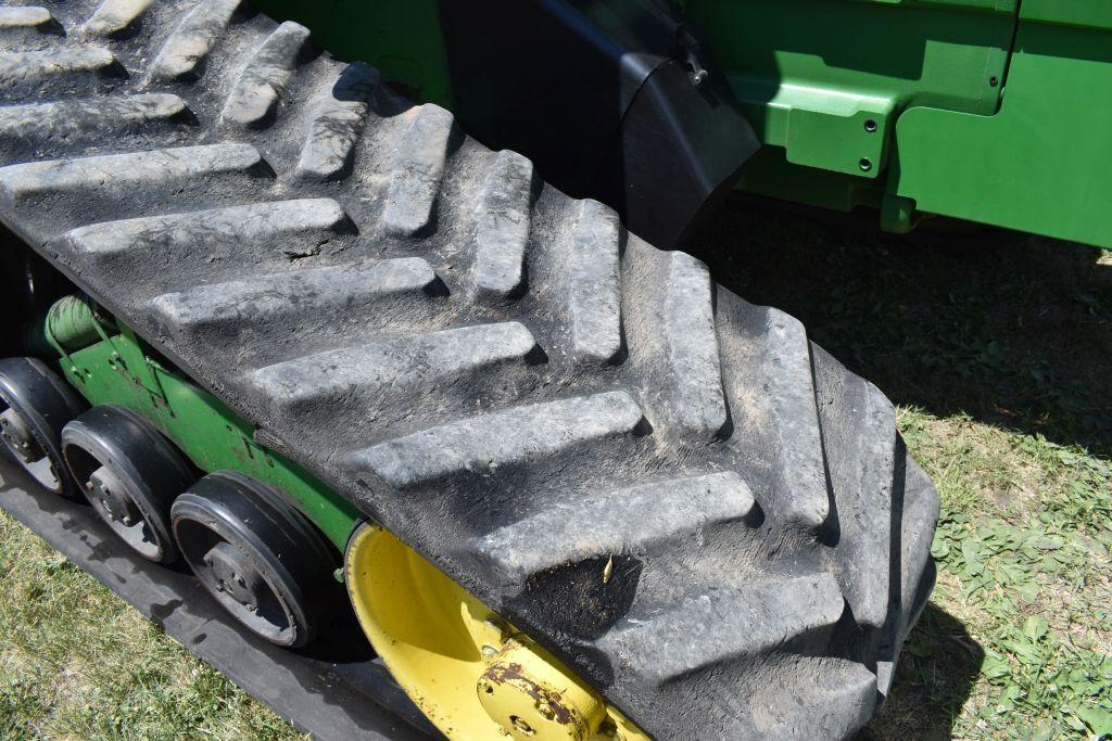 2001 John Deere 8410T, 6255 Hours, 24" Tracks, 3pt, Quick Hitch, 4 Hydraulic, 1000 PTO, Green Star