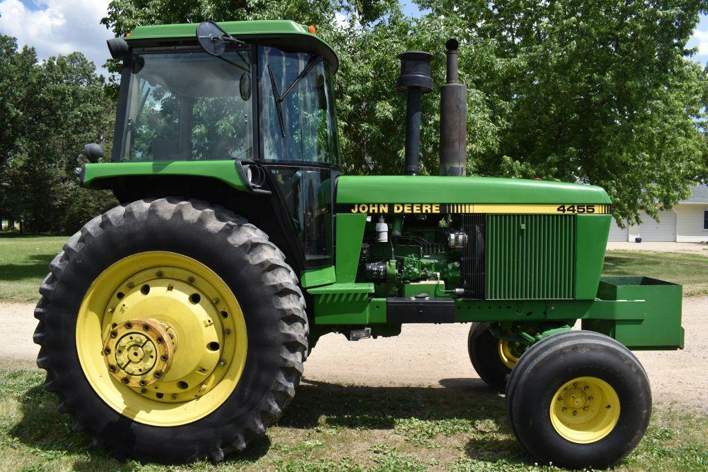 1990 John Deere 4455 2WD, 6716 Hours, 18.4x42 Duals, Rock Box, 3pt, Quick Hitch, 3 Hydraulic, Quad