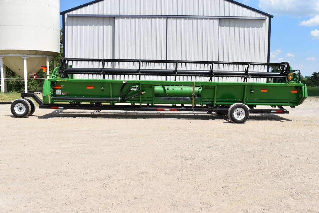 2014 John Deere 630F Bean Head, HydroFlex, 30', Full Poly, Stubble Light, Full Finger, 3" Cut,