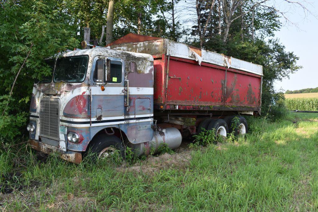 White Freightliner cab over tandem axle grain truck, 18' steel box & hoist, non running for