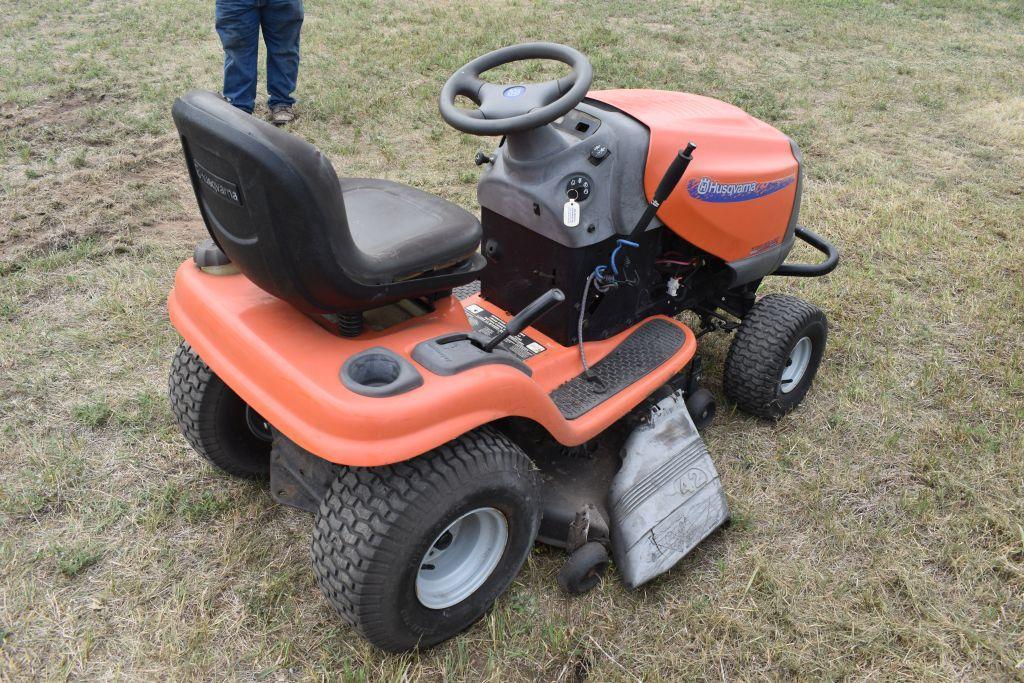 Husqvarna 542XP Lawn Tractor 15hp., 42" Deck