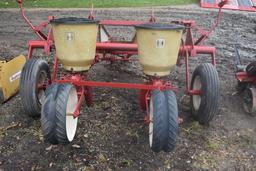 International 2 Row Pull Type Planter