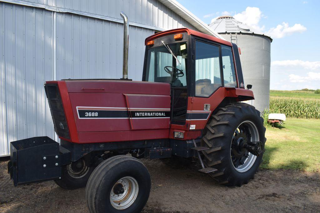 1982 International 3688 2WD Tractor, 18.4x38 Tires At 70%, 7,092 Hours, 540/1000PTO, 3 Hydraulics