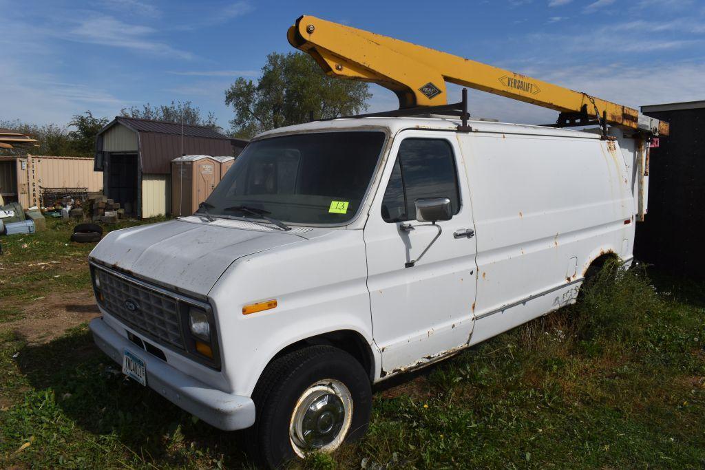 1991 Ford Econoline 350 Cargo Van with a Versalift Man Bucket Boom, Twin Cylinder Gas Loader