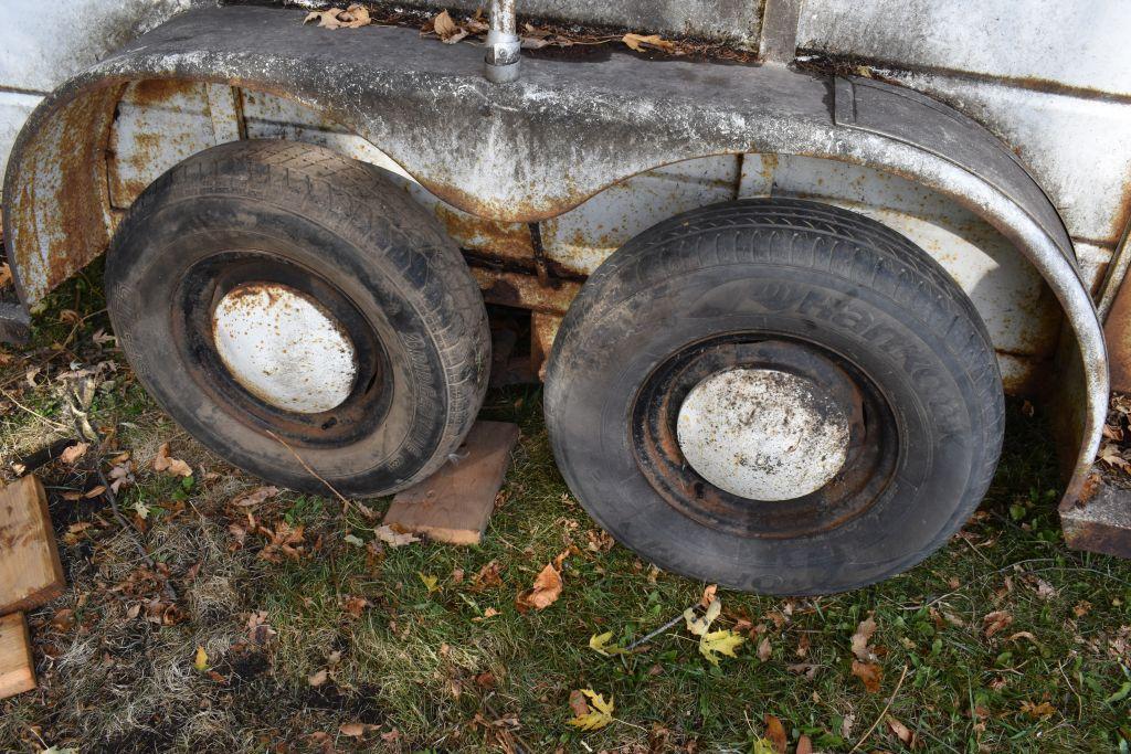 W-W Livestock Trailer, Tandem Axle 12'x5', Bumper Hitch, no title, no registration...