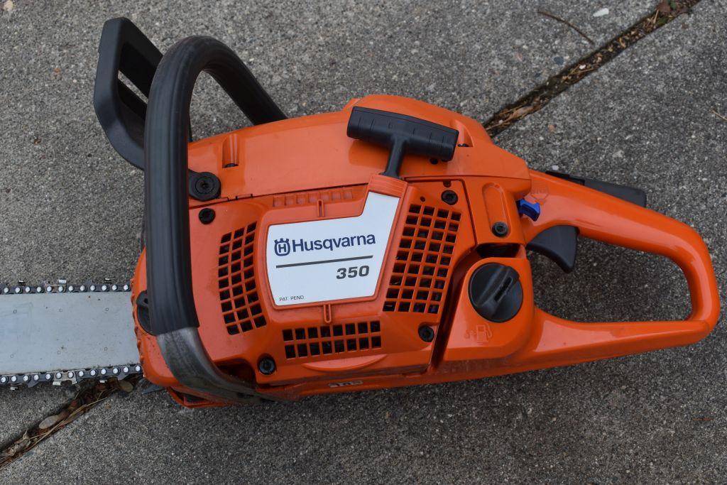 Husqvarna 350 chain saw with case