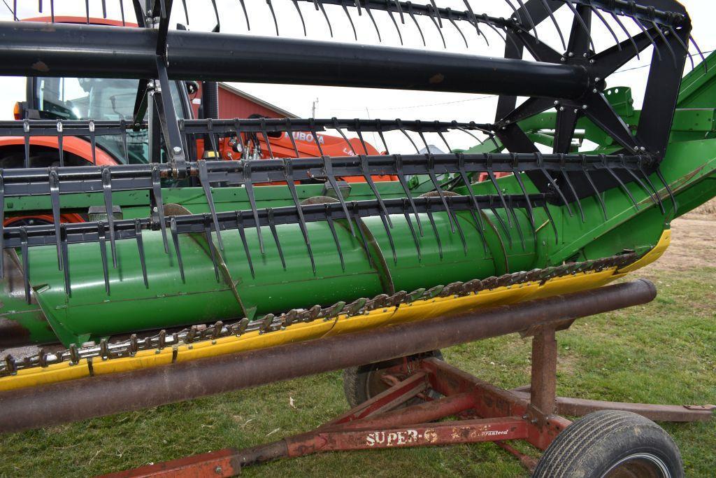 John Deere 920 Bean Head Platform, 20', 1.5" Cut, Poly Skids, Light Kit, Sells With Shop Built