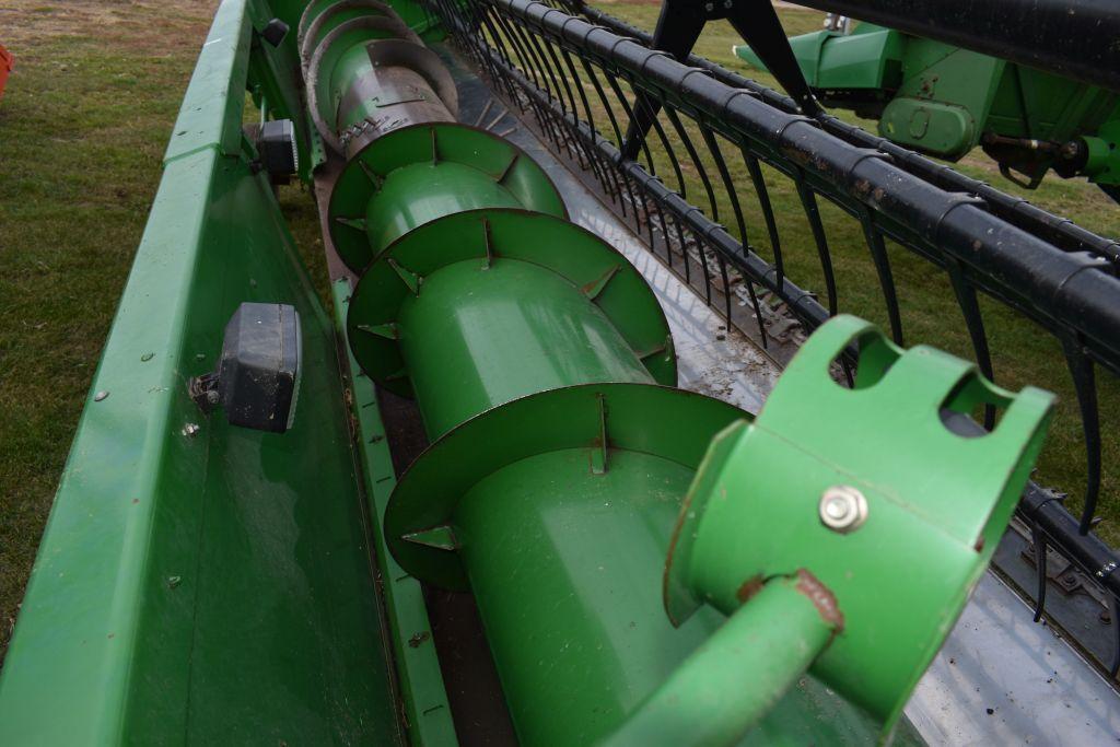 John Deere 920 Bean Head Platform, 20', 1.5" Cut, Poly Skids, Light Kit, Sells With Shop Built