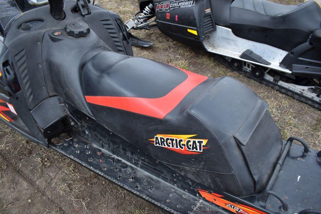 2007 Artic Cat Crossfire 500 Snowmobile, 137" Tra