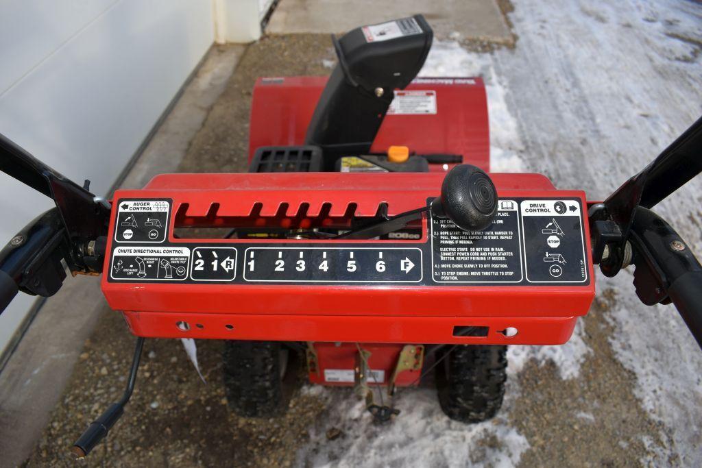 Yard Machine Snow Blower, Model 31AS63EF700, 26", 2 Stage, 208cc Powermore Engine,