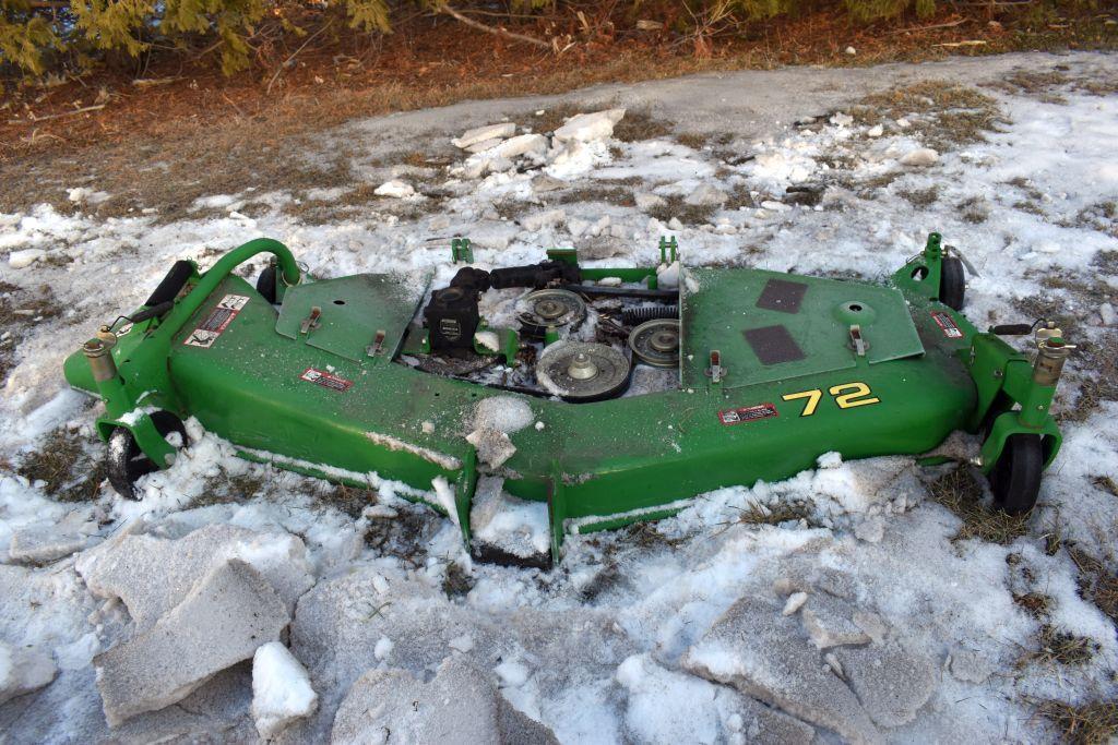 John Deere Mid Mount Mower Deck, 72"