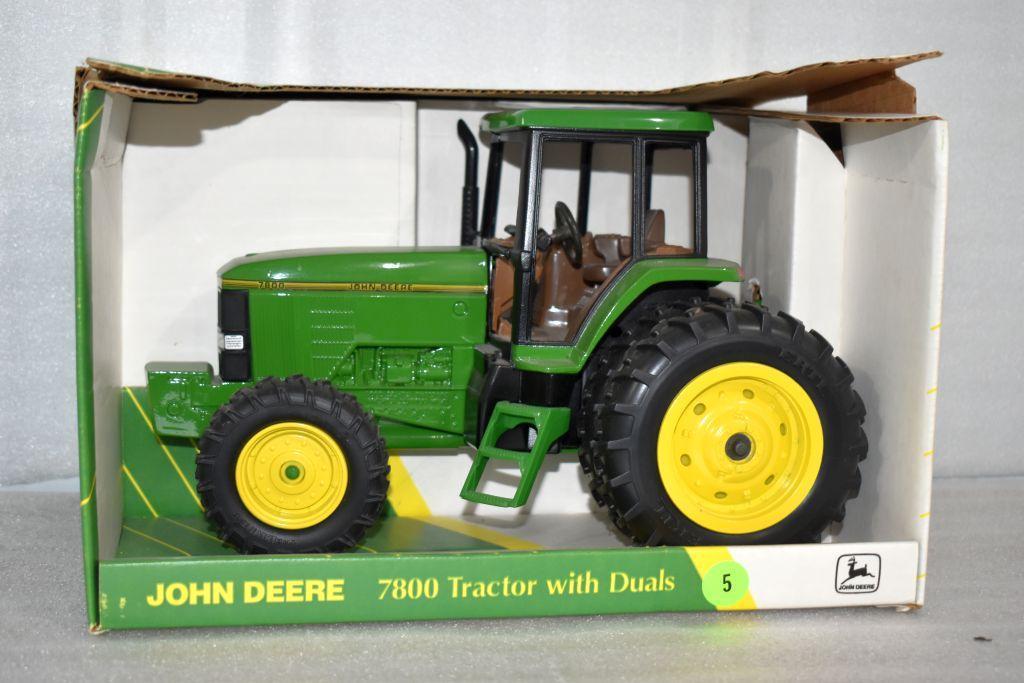 Ertl John Deere 7800 MFWD Tractor with Duals, Collectors Edition, with box, 1/16th