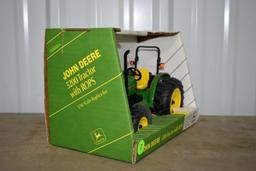 Ertl John Deere 5200 Tractor with ROPS, Collectors Edition, with box, 1/16th