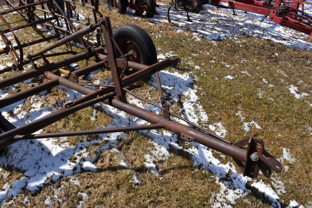 IH 5 Section Spike Tooth Drag on Hyd. Cart, no cylinder