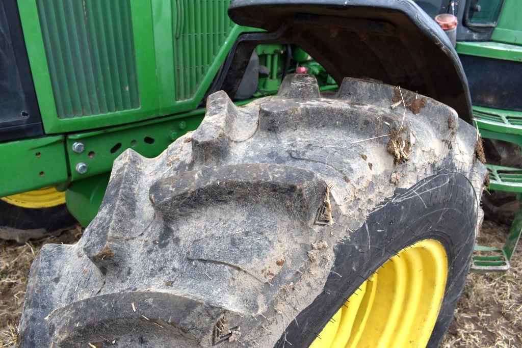 2003 John Deere 7710 MFWD Tractor, 5147 Hours, 75 Hours On Overhaul, Power Quad, 480/80R42